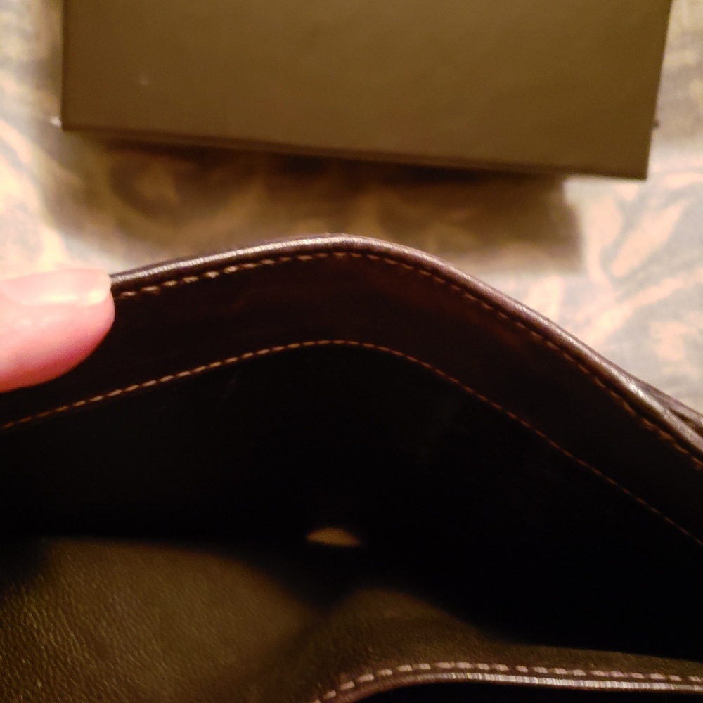 GUCCI GG Monogram Bifold Wallet - Picture 6 of 6